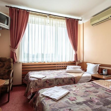 Druzhba Service Hotel Κίεβο Εξωτερικό φωτογραφία