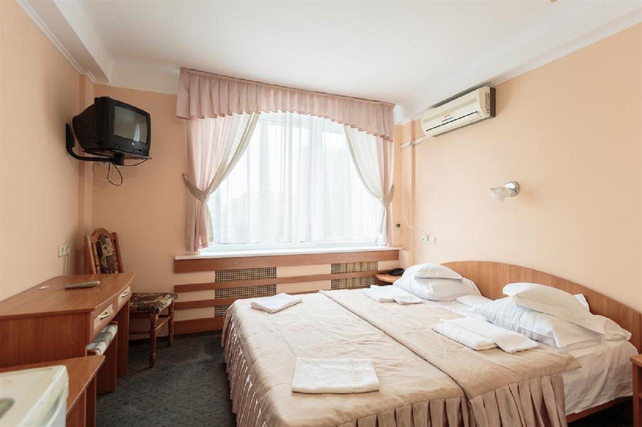 Druzhba Service Hotel Κίεβο Εξωτερικό φωτογραφία