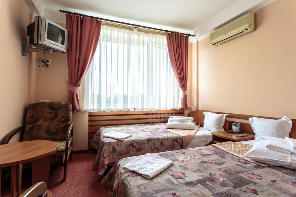 Druzhba Service Hotel Κίεβο Εξωτερικό φωτογραφία
